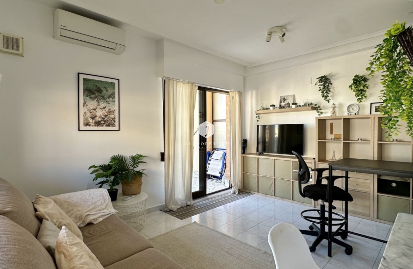 Segunda mano - Apartamento / piso -
Torrevieja - Costa Blanca