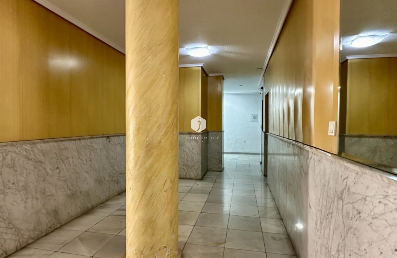 Segunda mano - Apartamento / piso -
Torrevieja - Costa Blanca