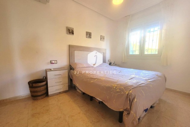 Segunda mano - Chalet -
Los Montesinos - Los Montesinos - Urb. La Herrada