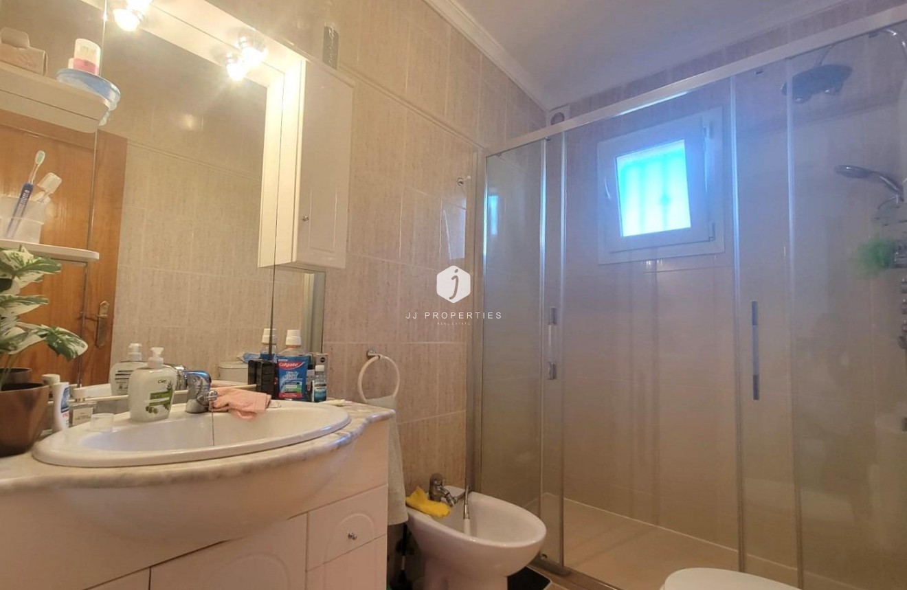 Segunda mano - Chalet -
Los Montesinos - Los Montesinos - Urb. La Herrada