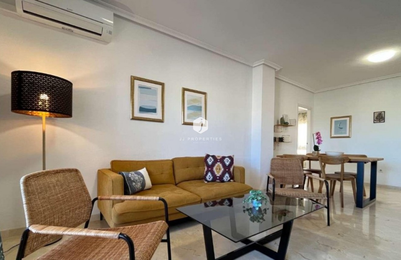 Aus zweiter Hand - Wohnung -
Playa Flamenca - Costa Blanca