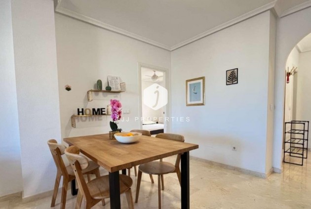 Aus zweiter Hand - Wohnung -
Playa Flamenca - Costa Blanca