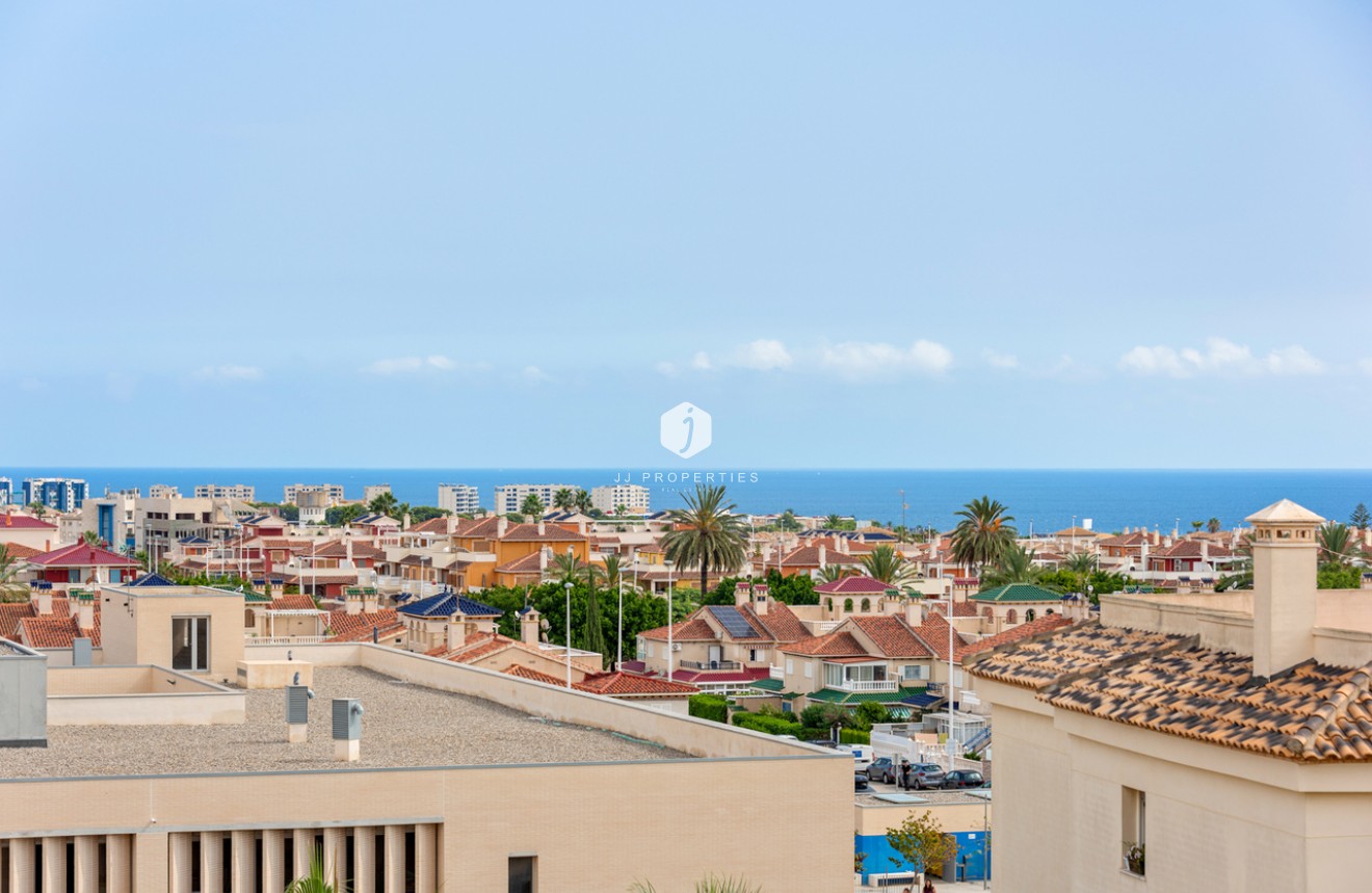 Aus zweiter Hand - Wohnung -
Playa Flamenca - Costa Blanca