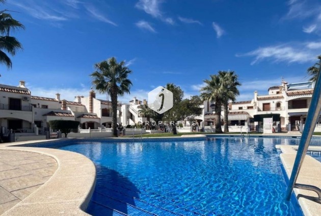 Aus zweiter Hand - Wohnung -
Playa Flamenca - Costa Blanca