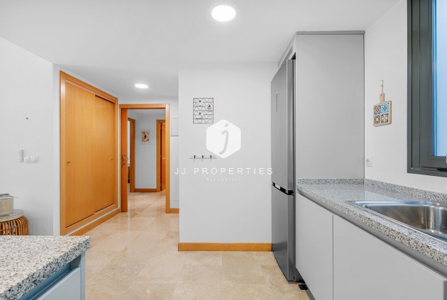 Tweedehands - Appartement / flat -
Campoamor - Costa Blanca