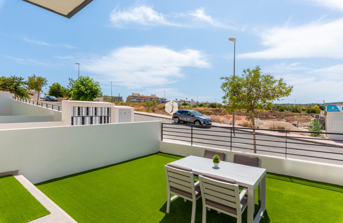 Tweedehands - Appartement / flat -
San Miguel de Salinas - Inland