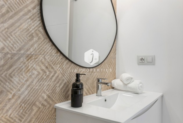 Tweedehands - Appartement / flat -
San Miguel de Salinas - Inland