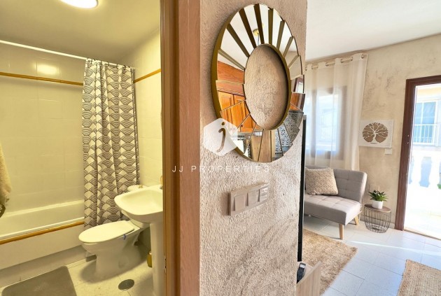 D'occasion - Bungalow -
Orihuela Costa - Cabo Roig