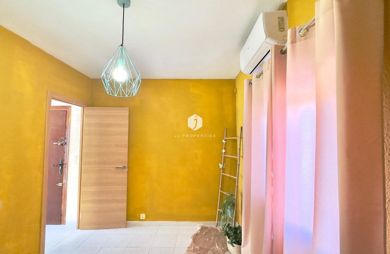 D'occasion - Bungalow -
Orihuela Costa - Cabo Roig