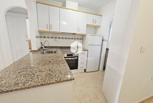 Segunda mano - Apartamento / piso -
Torrevieja - PARQUE DE LAS NACIONES