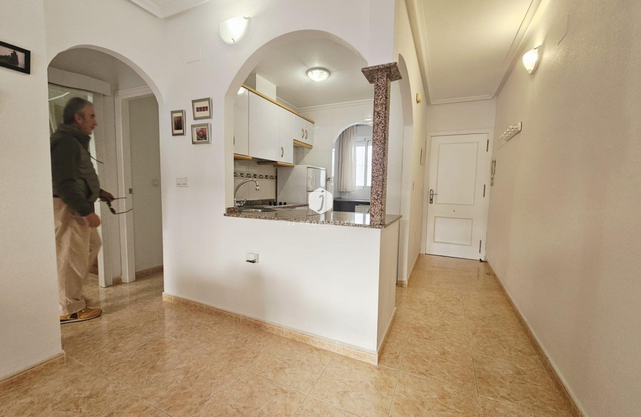 Segunda mano - Apartamento / piso -
Torrevieja - PARQUE DE LAS NACIONES