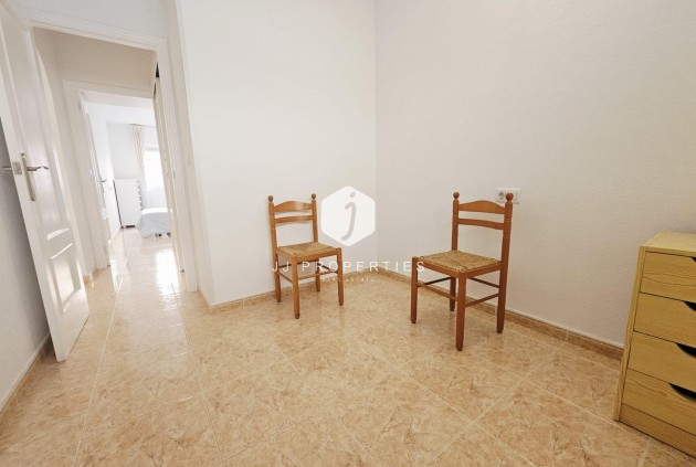 Segunda mano - Apartamento / piso -
Torrevieja - PARQUE DE LAS NACIONES