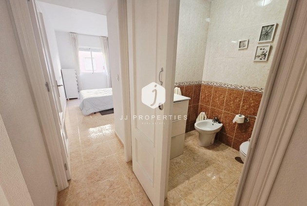 Segunda mano - Apartamento / piso -
Torrevieja - PARQUE DE LAS NACIONES