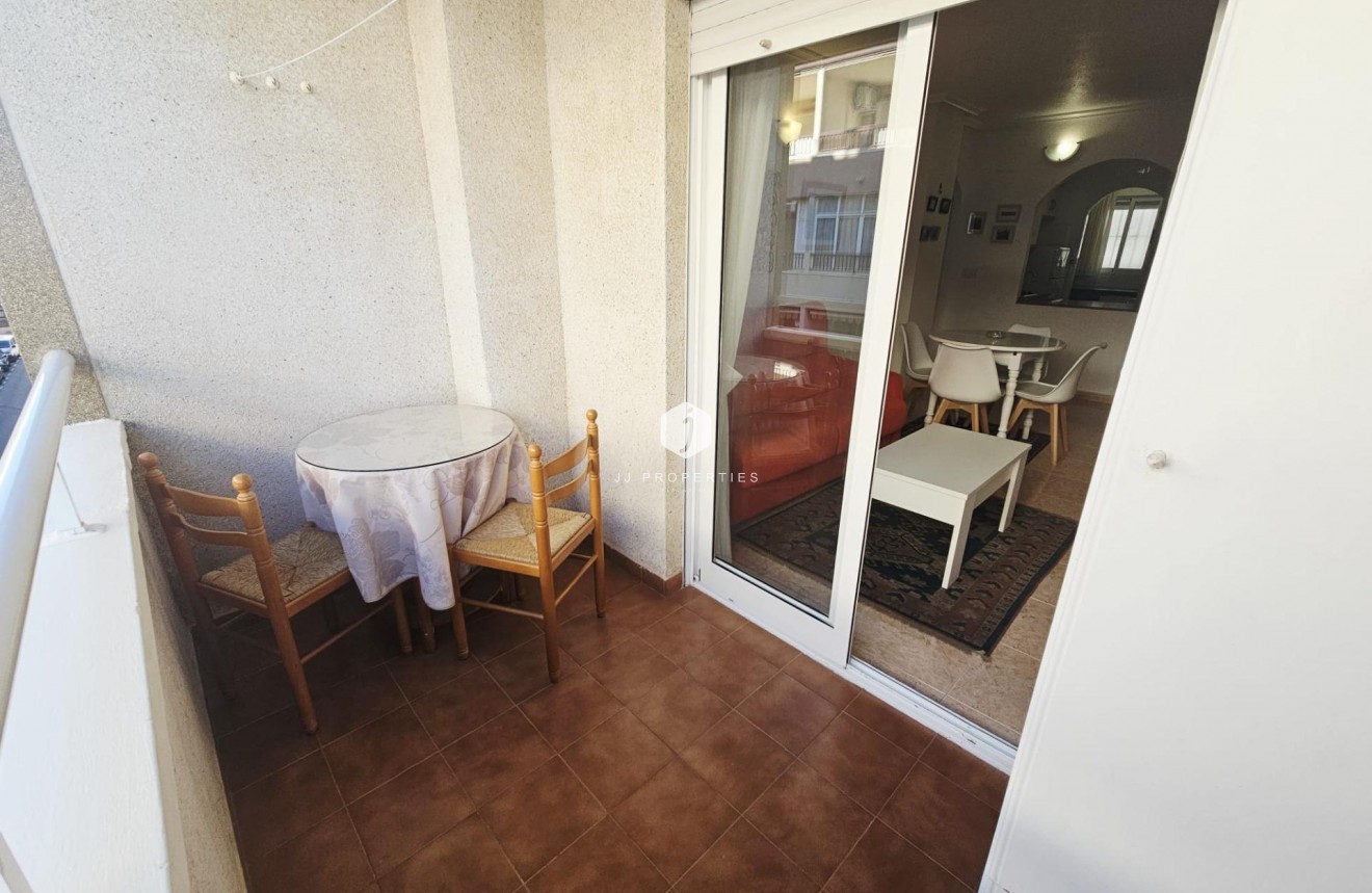 Segunda mano - Apartamento / piso -
Torrevieja - PARQUE DE LAS NACIONES