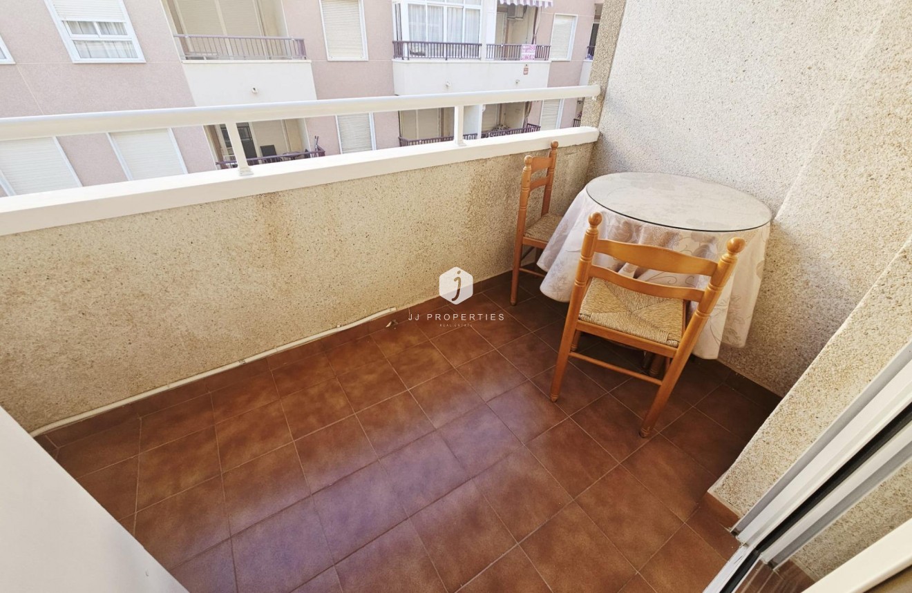 Segunda mano - Apartamento / piso -
Torrevieja - PARQUE DE LAS NACIONES