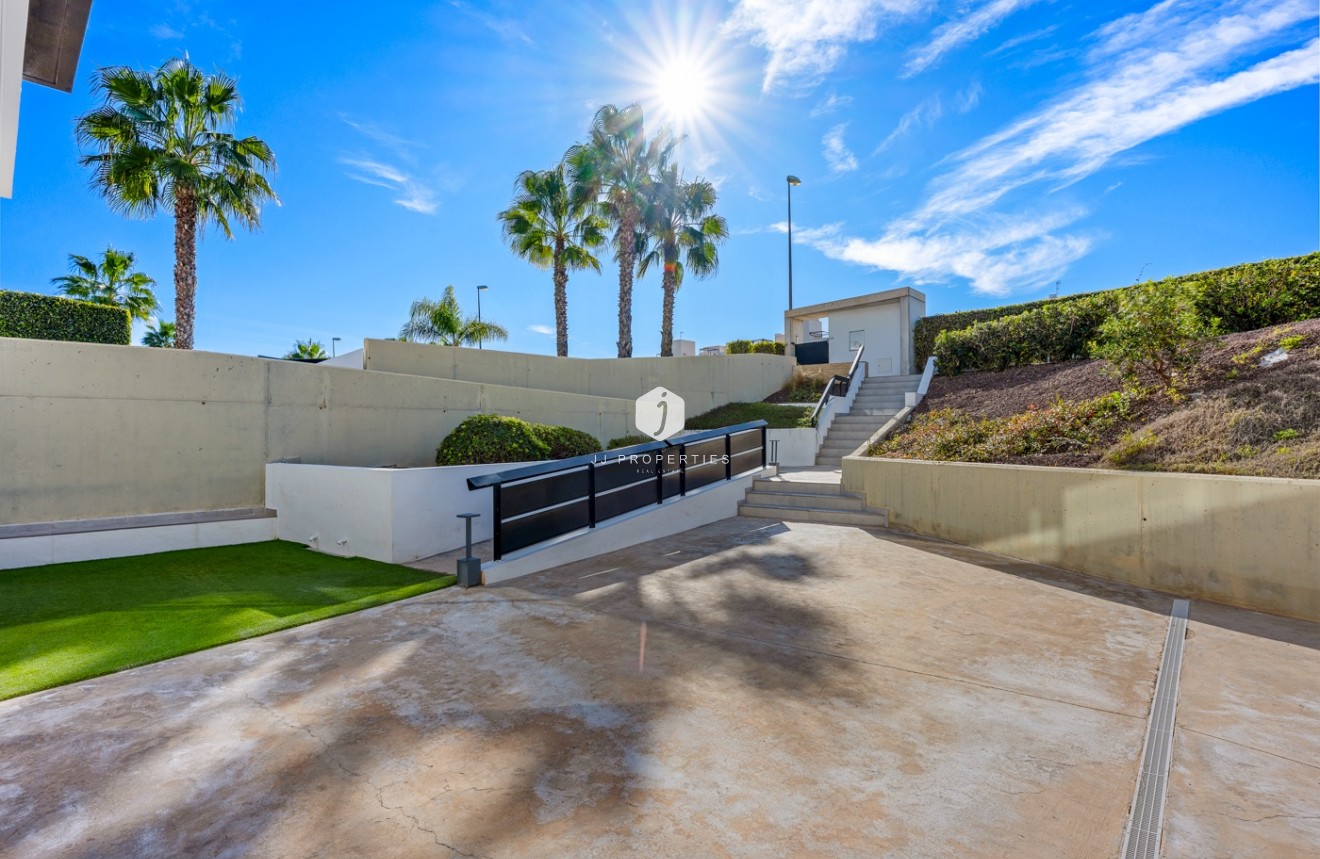 D'occasion - Appartement -
Orihuela Costa - Costa Blanca