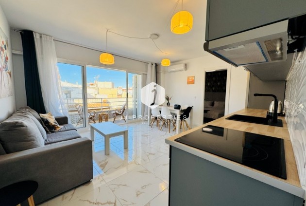 Resale - Apartment / flat -
La Mata - Costa Blanca