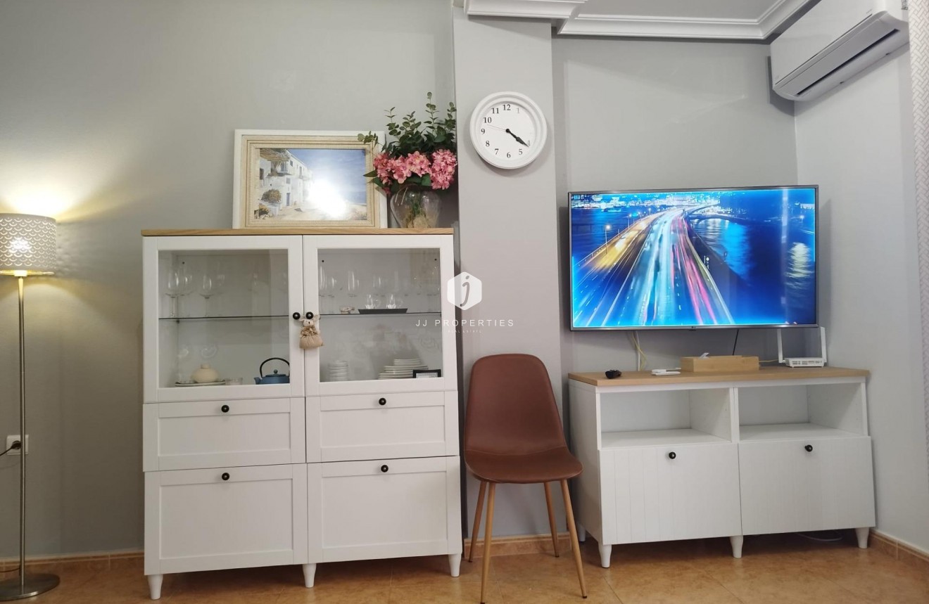 D'occasion - Attique -
Torrevieja - La Mata