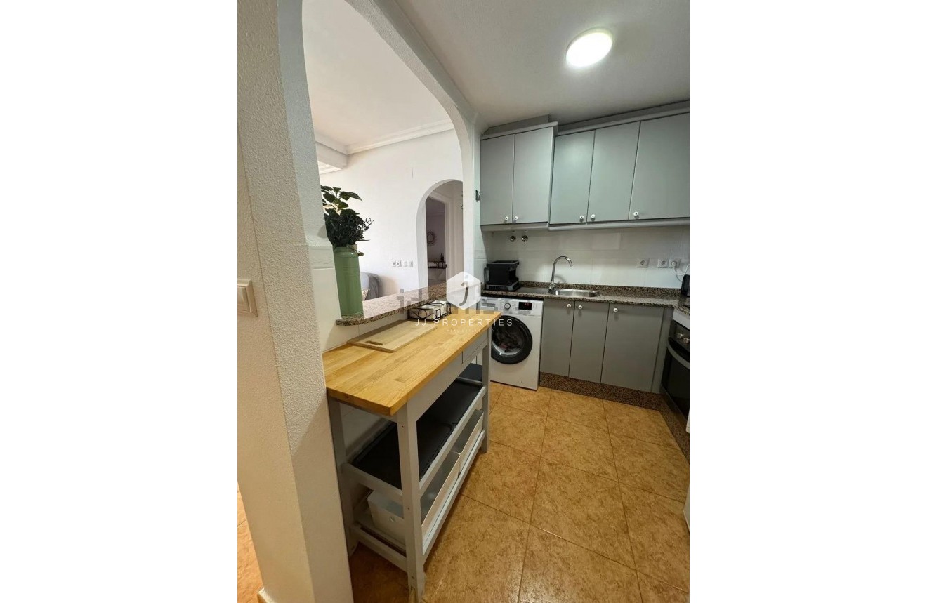 D'occasion - Attique -
Torrevieja - La Mata