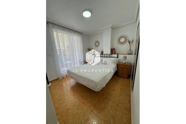 D'occasion - Attique -
Torrevieja - La Mata