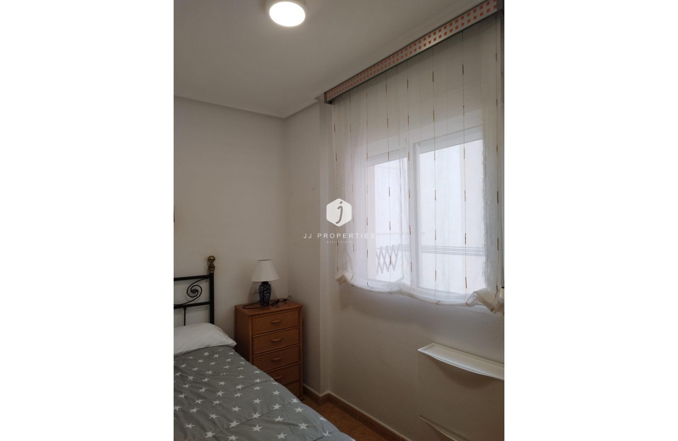 D'occasion - Attique -
Torrevieja - La Mata