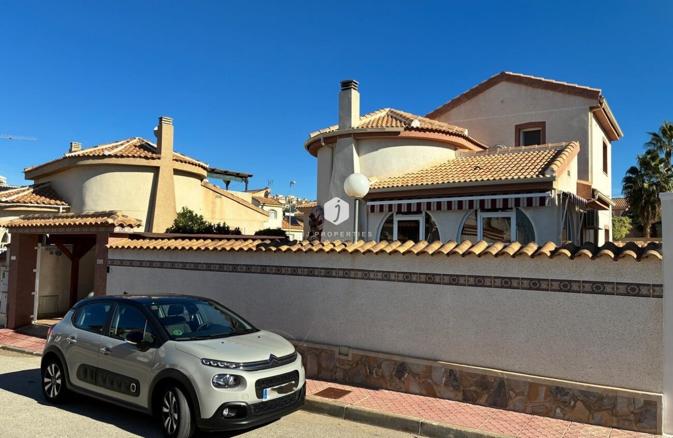 D'occasion - Villa -
Rojales - rojales hills