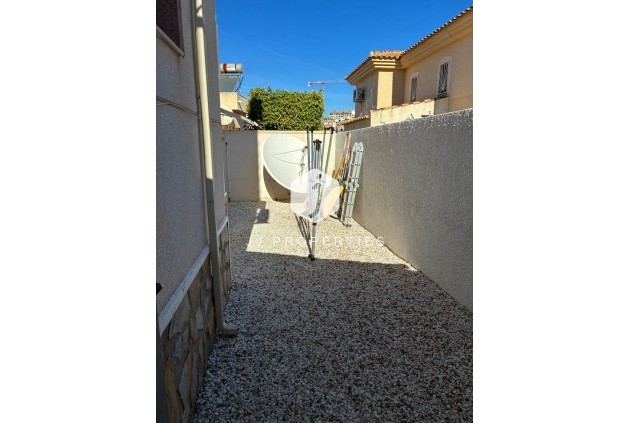 D'occasion - Villa -
Rojales - rojales hills