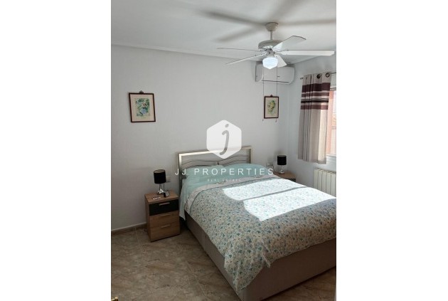 D'occasion - Villa -
Rojales - rojales hills