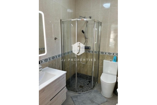 D'occasion - Villa -
Rojales - rojales hills