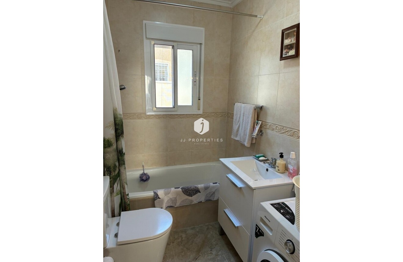 D'occasion - Villa -
Rojales - rojales hills