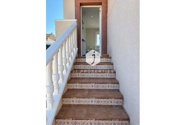 D'occasion - Villa -
Rojales - rojales hills