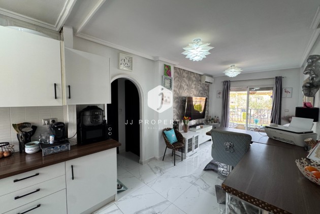 Resale - Apartment / flat -
Orihuela Costa - Costa Blanca