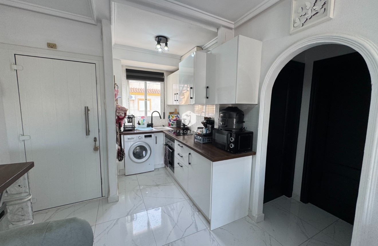 Resale - Apartment / flat -
Orihuela Costa - Costa Blanca