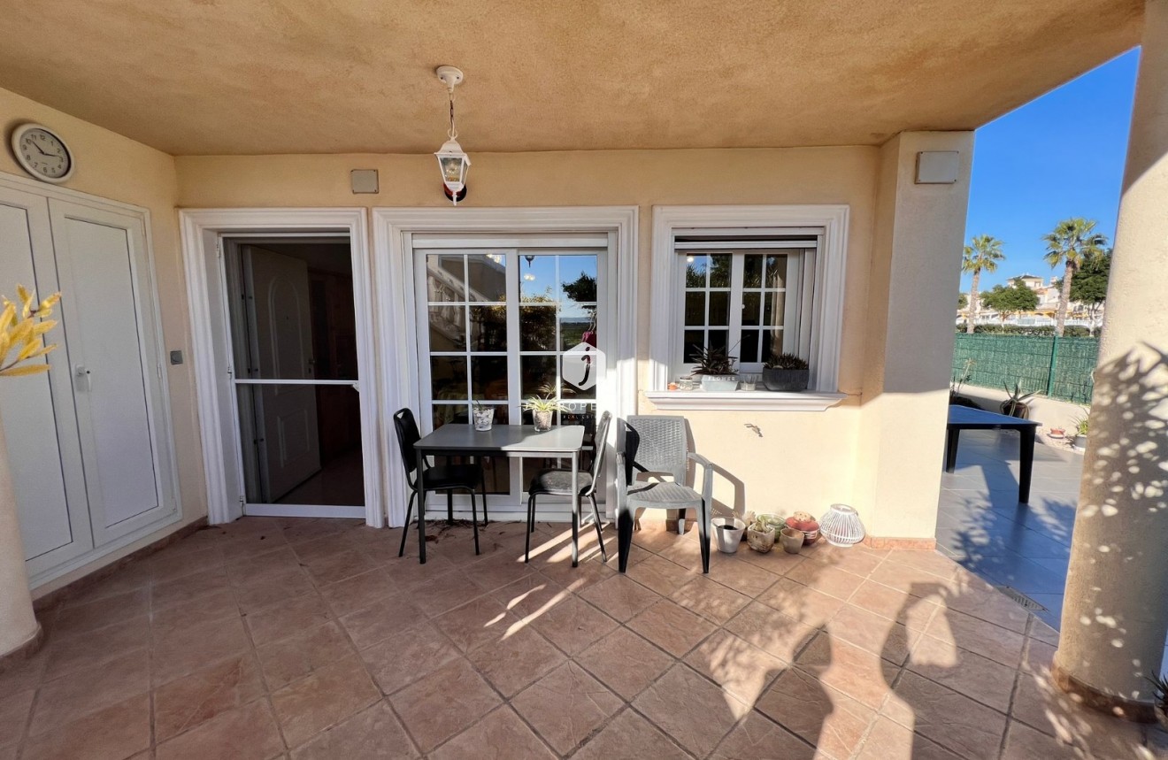 Resale - Apartment / flat -
Guardamar del Segura - Costa Blanca