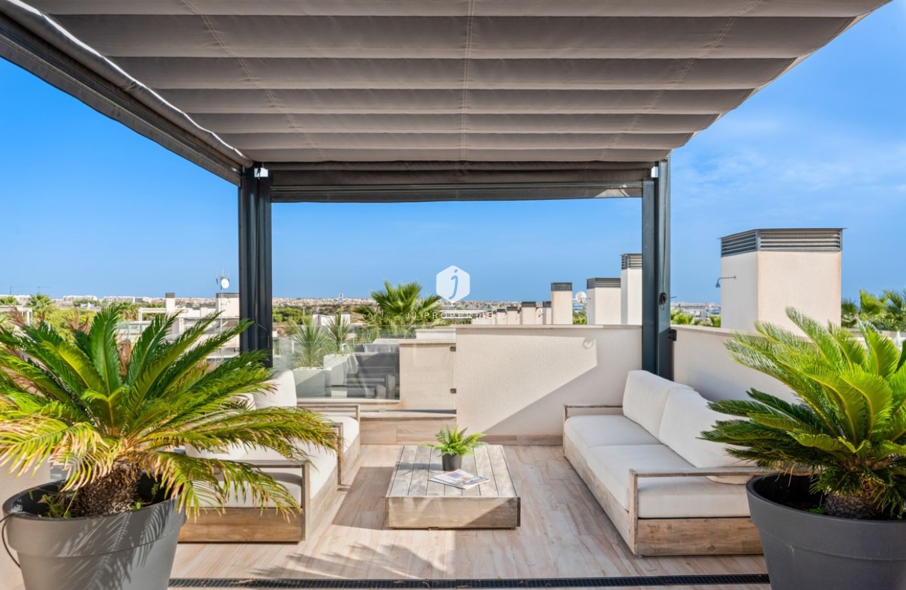 Aus zweiter Hand - Villa -
Cabo Roig - Costa Blanca