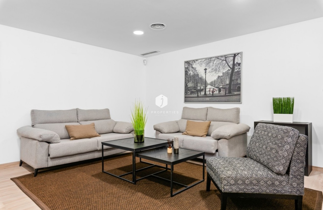 Aus zweiter Hand - Villa -
Cabo Roig - Costa Blanca