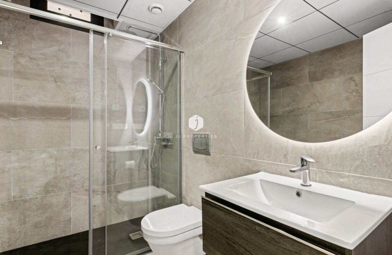 Aus zweiter Hand - Villa -
Cabo Roig - Costa Blanca