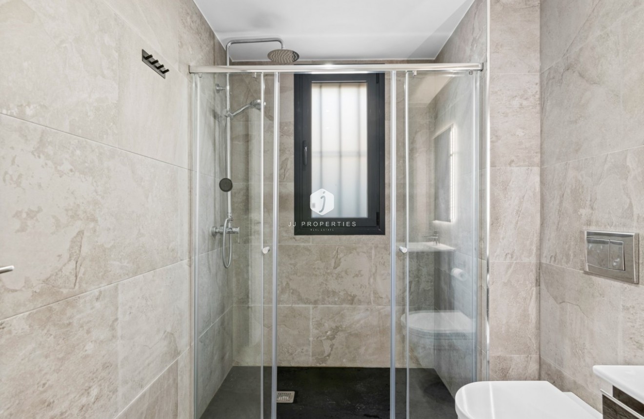 Aus zweiter Hand - Villa -
Cabo Roig - Costa Blanca