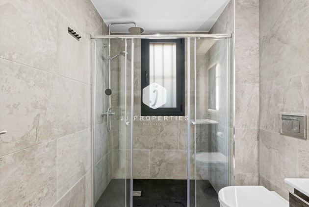 Aus zweiter Hand - Villa -
Cabo Roig - Costa Blanca