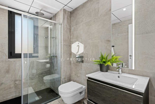 Aus zweiter Hand - Villa -
Cabo Roig - Costa Blanca