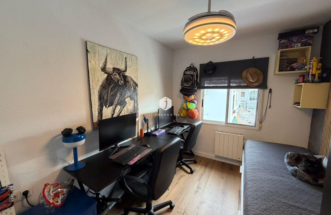 Resale - Apartment / flat -
Torrevieja - Los Balcones - Los Altos del Edén