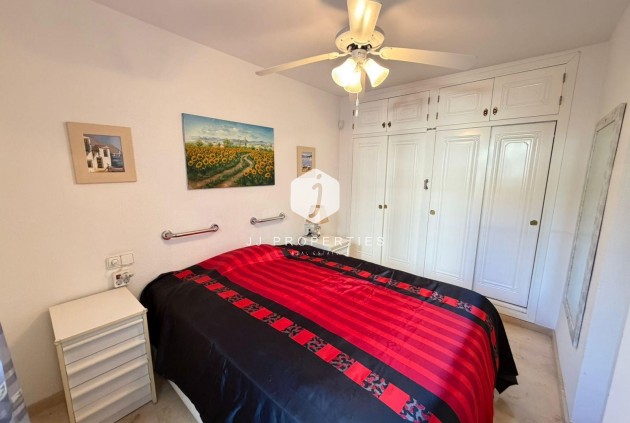 Resale - Chalet -
Orihuela Costa - Playa Flamenca