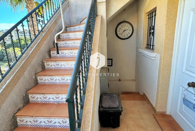 Resale - Chalet -
Orihuela Costa - Costa Blanca