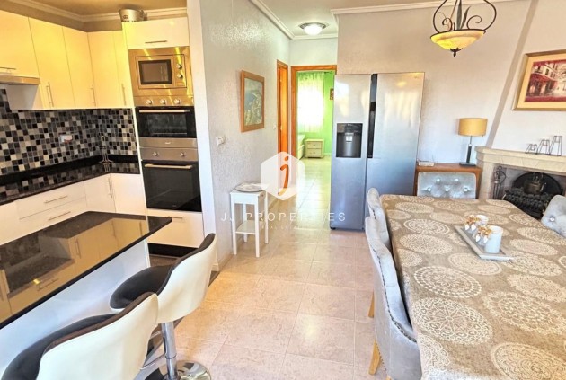 Resale - Chalet -
Orihuela Costa - Costa Blanca