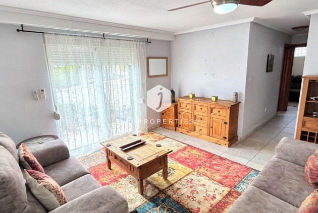 Resale - Chalet -
Orihuela Costa - Costa Blanca