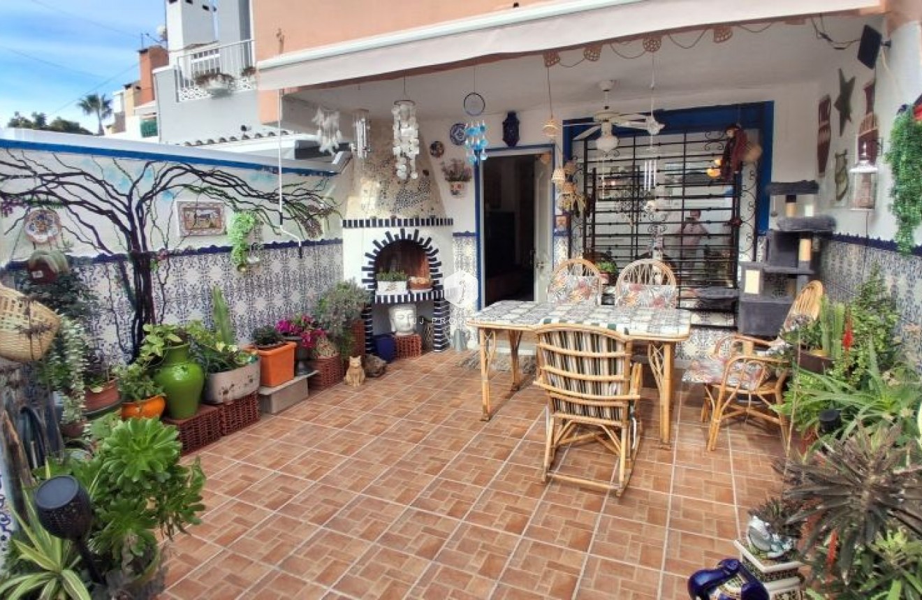 Resale - Duplex -
Torrevieja - Costa Blanca