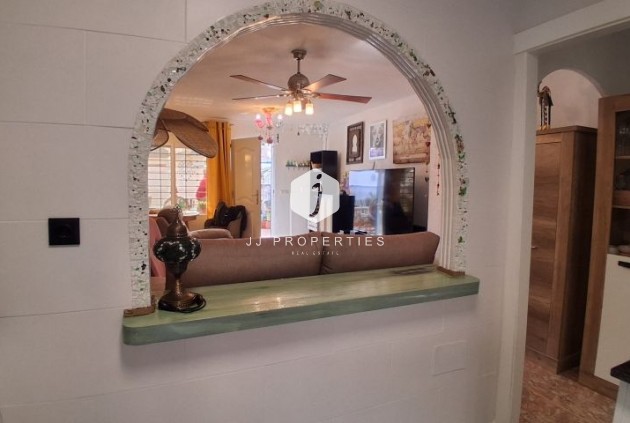 Resale - Duplex -
Torrevieja - Costa Blanca