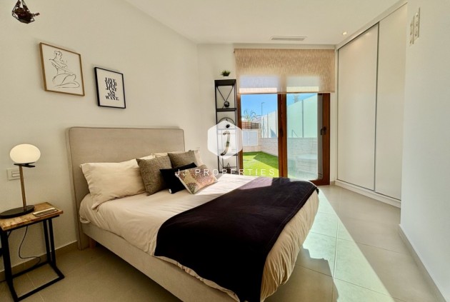 Resale - Villa -
Benijofar - Costa Blanca