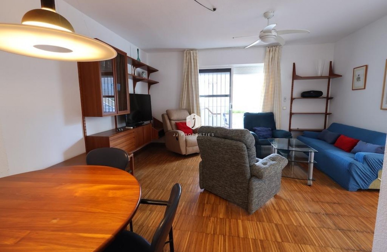 D'occasion - Bungalow -
Orihuela Costa - Costa Blanca