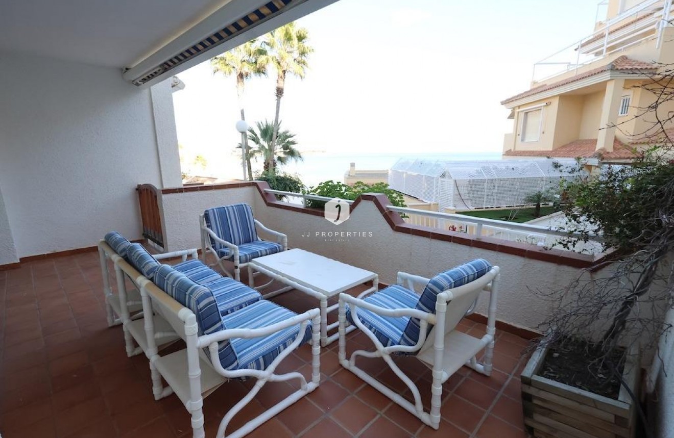 D'occasion - Bungalow -
Orihuela Costa - Costa Blanca